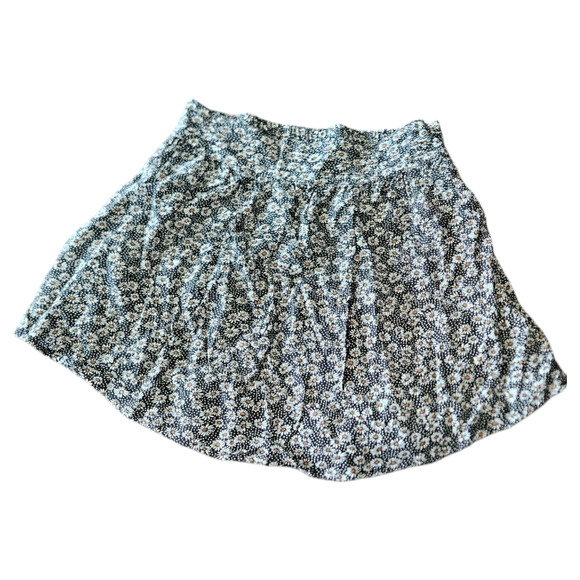 Cooperative XS Floral Mini Skirt - Picture 1 of 6